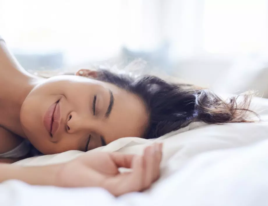 5 доказателства, че е полезно да спиш без дрехи