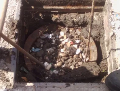 4,5 тона отпадък е отстранен при почистване на една шахта в Асеновград