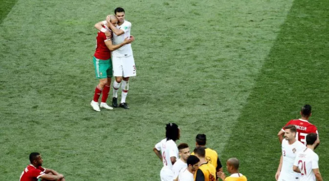 Играч на Мароко: Чух Пепе да казва, че съдията иска фланелката на Роналдо