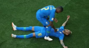 ВИДЕО: Неймар задмина бразилска легенда и се разплака след успеха срещу Коста Рика