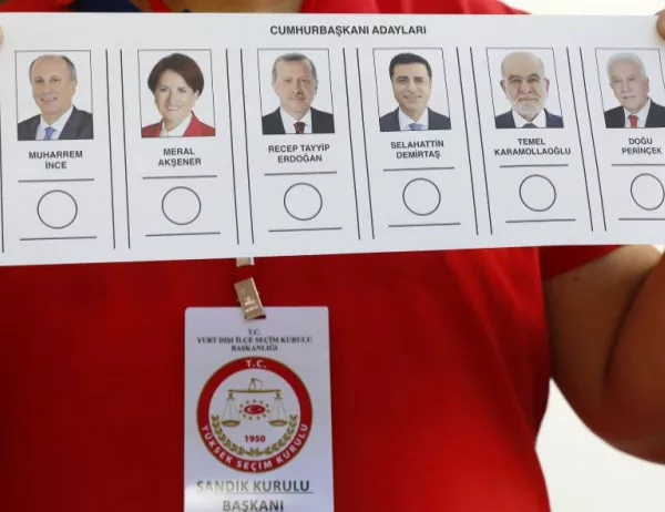 Турската опозиция ще брои на отделна платформа гласовете от вота в неделя