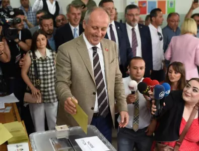 Важно за съперника на Ердоган: Един от кандидатите се оттегли от изборите в Турция