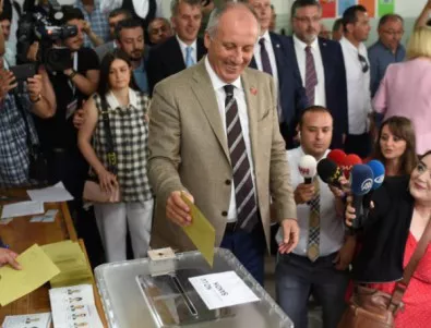 Основни лидери в Турция гласуваха