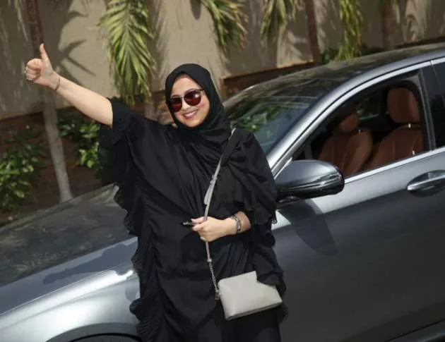 Саудитска Арабия позволява на пълнолетни жени да пътуват в чужбина без одобрение на мъж