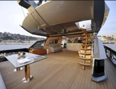 Това е най-скъпата яхта в света (ВИДЕО)