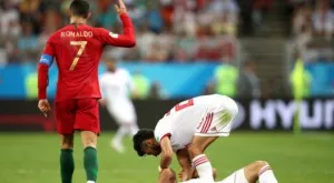 ВИДЕО: Трябваше ли Роналдо да бъде изгонен в мача срещу Иран?
