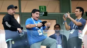 Марадона доказа, че се чувства идеално, налива се с текила след победата на Аржентина (ВИДЕО)