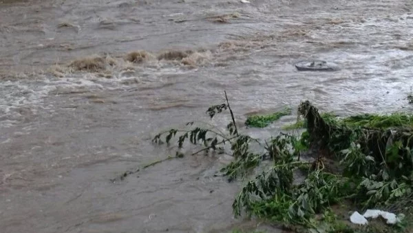 Очакват се наводнения във водосбора на р. Исток