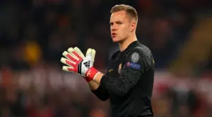 {{ otherArticle[0].article.title }}