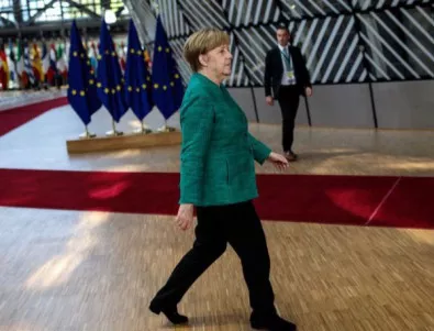 Меркел търси приемник на Жан-Клод Юнкер
