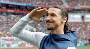 Златан приветства Леброн в Лос Анджелис така, както само шведът може