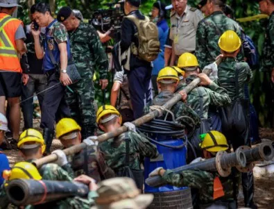 Вижте видео със спасените тайландски момчета