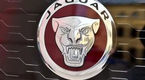 Автопроизводителят Jaguar предупреди, че "лош" Brexit ще му струва 1,3 млрд. евро