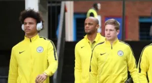 {{ otherArticle[0].article.title }}