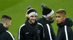 ПСЖ има интерес да добави към състава си бившия си футболист Адриен Рабио