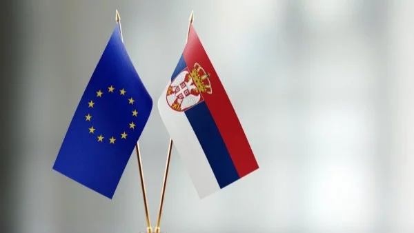 Унгария: Сърбия трябва да влезе в ЕС през 2025 г.