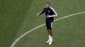 Грозната проява на Мбапе, която развали доброто мнение за младия нападател (ВИДЕО)