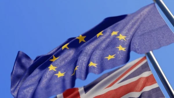 Brexit без сделка - куп проблеми в пътуването от и за ЕС