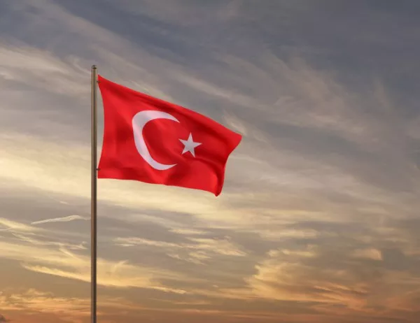 Турция: Защитаваме се от икономически опит за държавен преврат