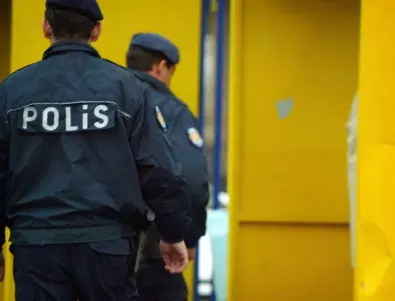 Задържаха мъж и жена, подготвяли терористичен акт в Истанбул