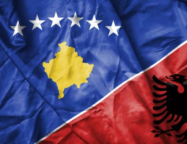 Опозицията в Албания се готви да превземе парламента?