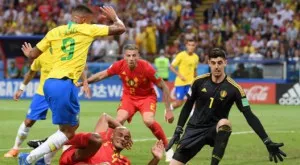 Имаше ли дузпа за Бразилия след шпагата на Компани срещу Жезус (ВИДЕО)