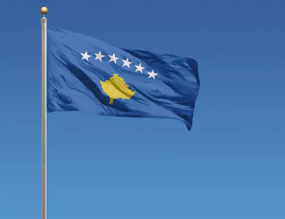 Вархеи: ЕК е готова да работи по кандидатурата на Косово за членство