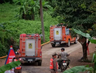 Спасителната операция в Тайланд напредва, общо осем деца са вън от пещерата