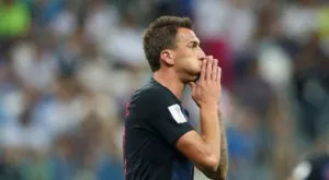 Манджукич показа самочувствие: Гледате новия, усъвършенстван Манджукич