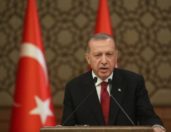 С първите си укази Ердоган преструктурира турската административна система