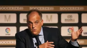 {{ otherArticle[0].article.title }}