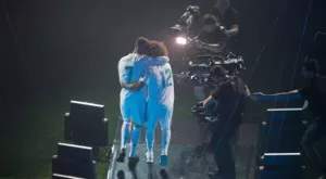 {{ otherArticle[0].article.title }}