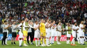 Джеси Лингард и Александър-Арнолд показват умения с топка в крака (ВИДЕО)