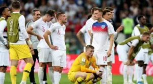 It's not coming home... все още