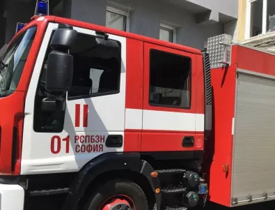 Пожар избухна в заведение в центъра на София