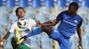 {{ otherArticle[0].article.title }}