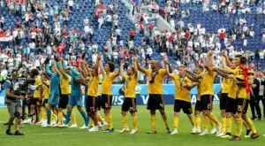 {{ otherArticle[0].article.title }}