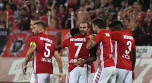 {{ otherArticle[0].article.title }}