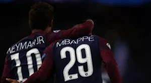 {{ otherArticle[0].article.title }}