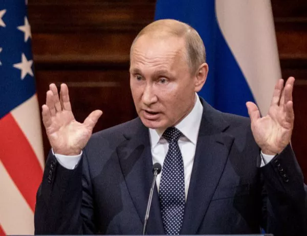 Руснаците все повече харесват САЩ и ЕС, рейтингът на Путин се срива