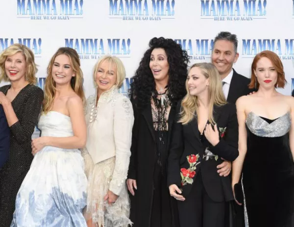 Бляскава световна премиера на "Mamma Mia!" (СНИМКИ)