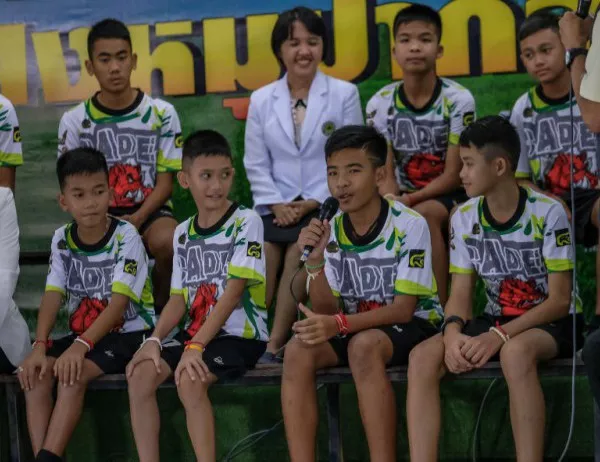 Спасените тайландски деца разказаха преживяванията си