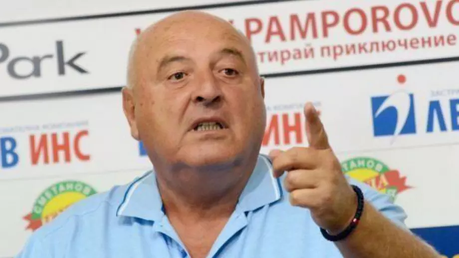 Венци Стефанов с идея как да има тренировки, даде дата и за завръщането на Първа лига
