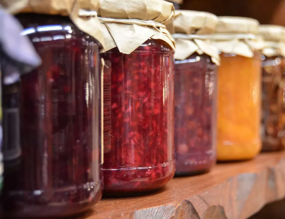 Баба ми каза тайната на най-вкусното сладко от ягоди - вари се само няколко минути