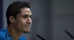 {{ otherArticle[0].article.title }}