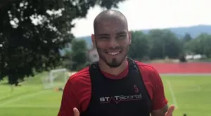 {{ otherArticle[0].article.title }}