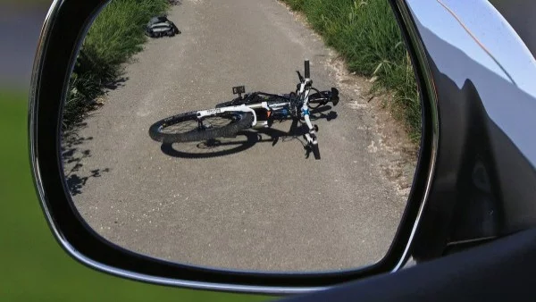 Министерства умуват как да предпазят децата на пътя