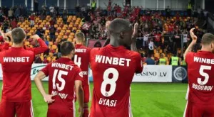 {{ otherArticle[0].article.title }}