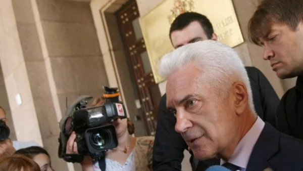 Сидеров: Поведението на Валери Симеонов е антидържавническо