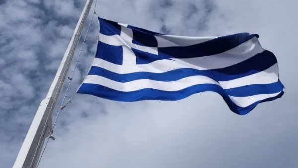 Проучване: В Гърция опозиционната "Нова демокрация" набира преднина